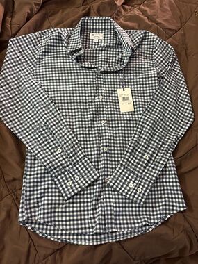 NWT Sperry checkered long sleeve shirt